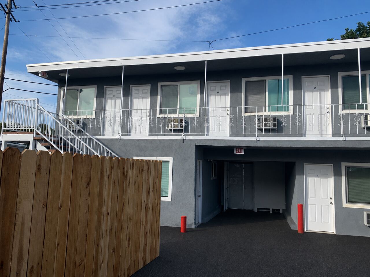 Exterior — side view